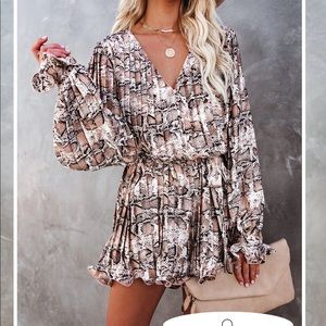 Snake print pleated romper